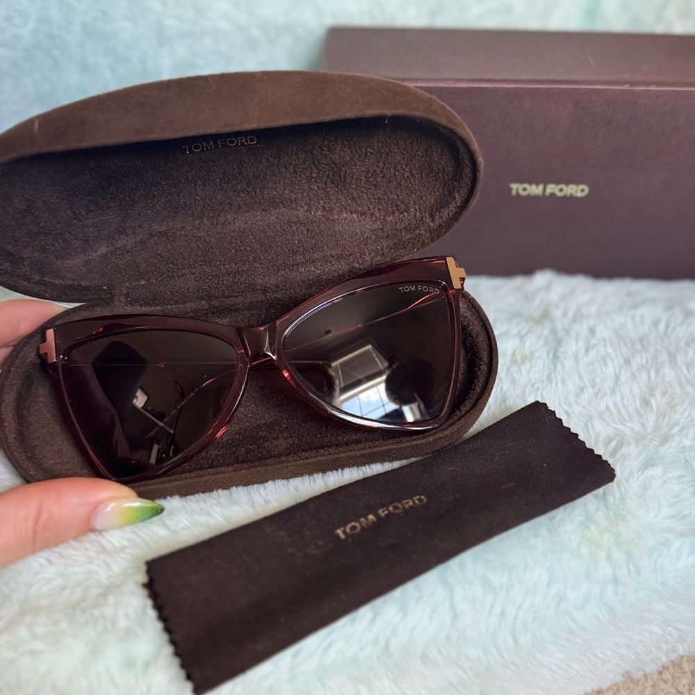 Tom Ford Cat Eye Sunglasses w/Case & Box